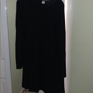 Long sleeve black dress